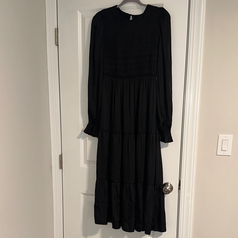 Elegant Black Long Sleeve Dress